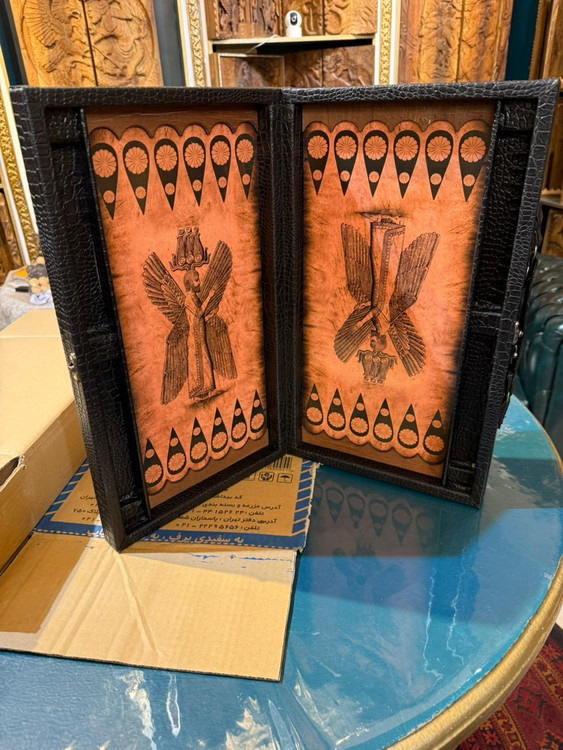 خرید تخته نرد جلد چرمی قفل دار طرح کوروش